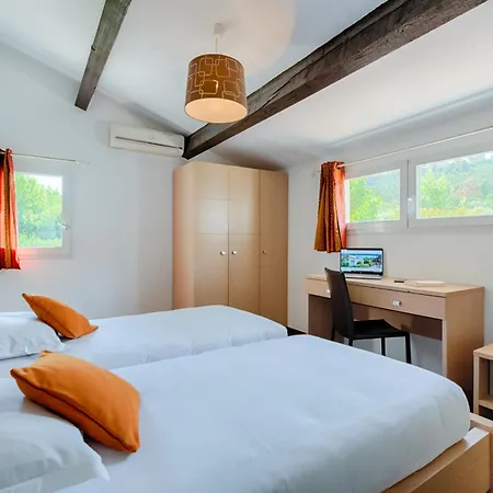 Zenitude Hôtel-résidences La Napoule Village