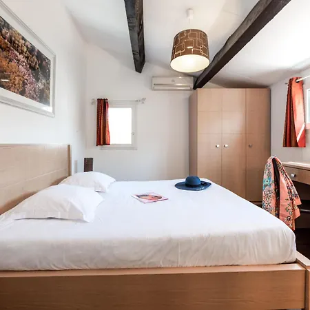 Aparthotel Zenitude Hôtel-résidences La Napoule Village Mandelieu